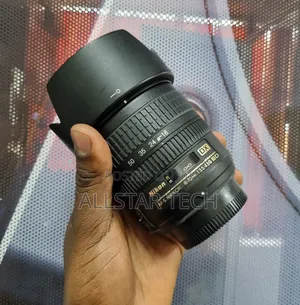 Af-S Nikkor 18-70mm