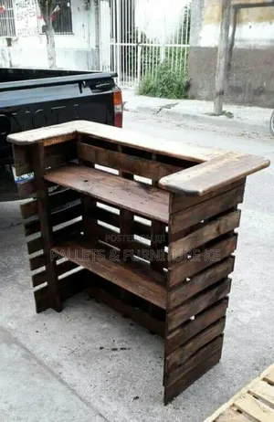 Timber Tavern Counter