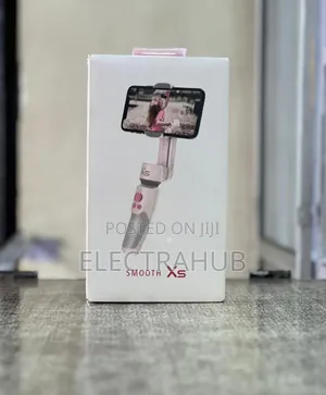 Smooth Xs Gimbal New Sealed in a Shop