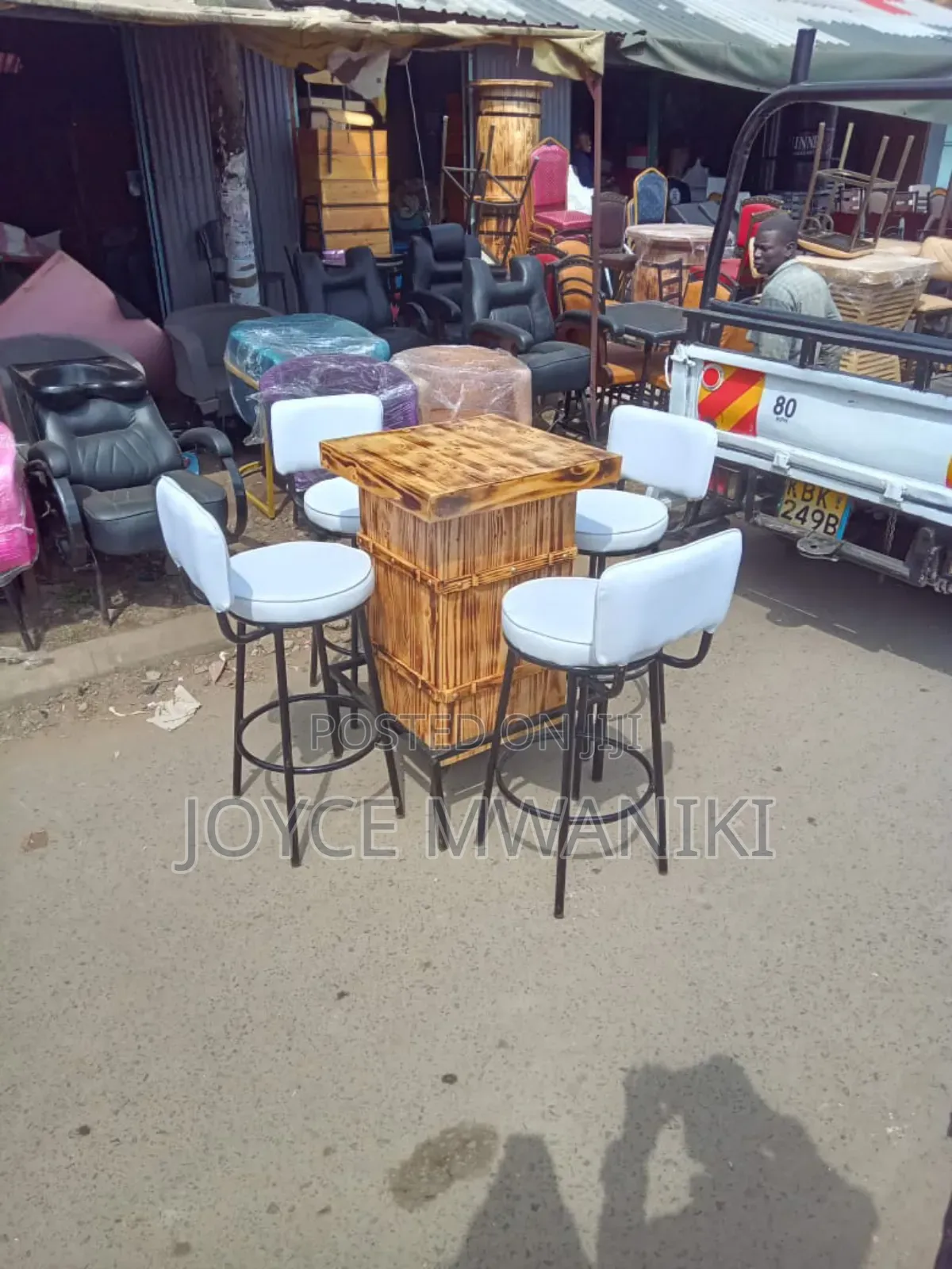 High Bar Chairs Set and a Pallet Table.