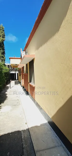 3bdrm Bungalow in Bamburi for sale