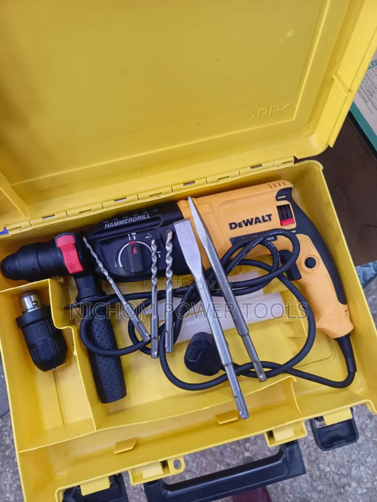 Powerful Dewalt Rotary Hammer