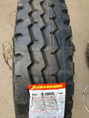 825 R20 Roadshine Tyres (Commercial)