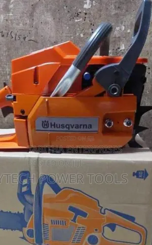 Husqvarna Power Chainsaw Saw