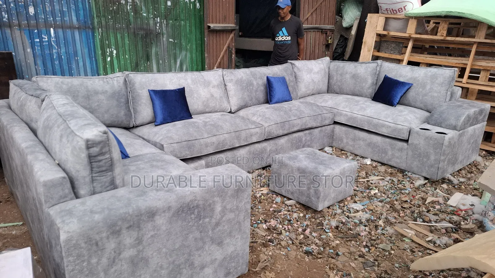 U Shaped 10 Seater