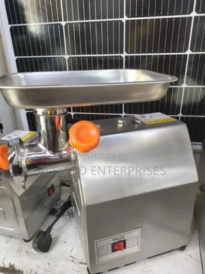 M12 Meat Mincer Machine (Guaranteed)