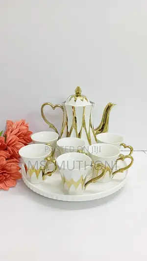 White / Gold 8 in 1 Tea Set