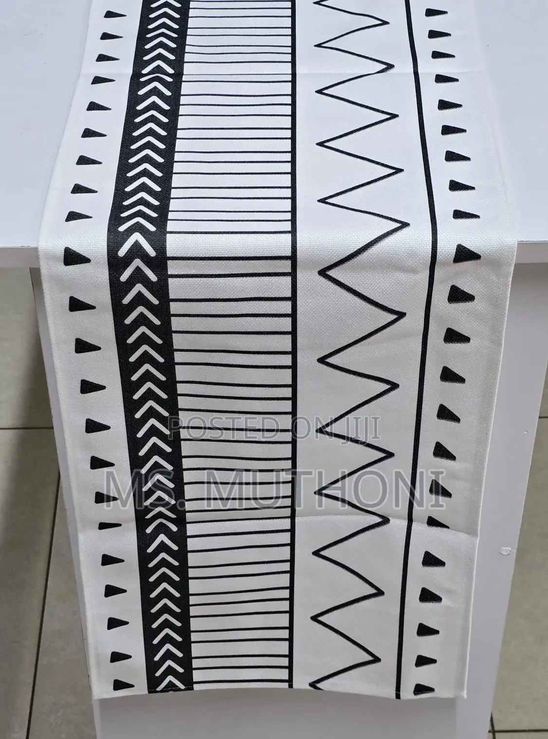 Unique and Elegant Table Runners*