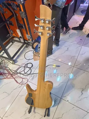 6 String Active Bass Guitar