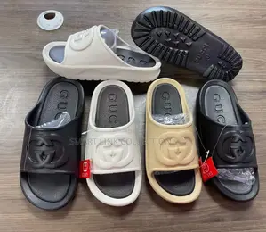 Gucci Interlocking G Slides