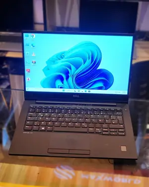 Laptop Dell Latitude 13 7370 8GB Intel Core I5 SSD 256GB