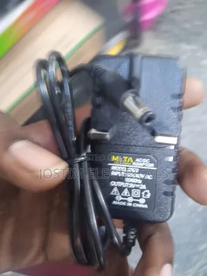 Adaptor Power 9V 2A a / Adapter