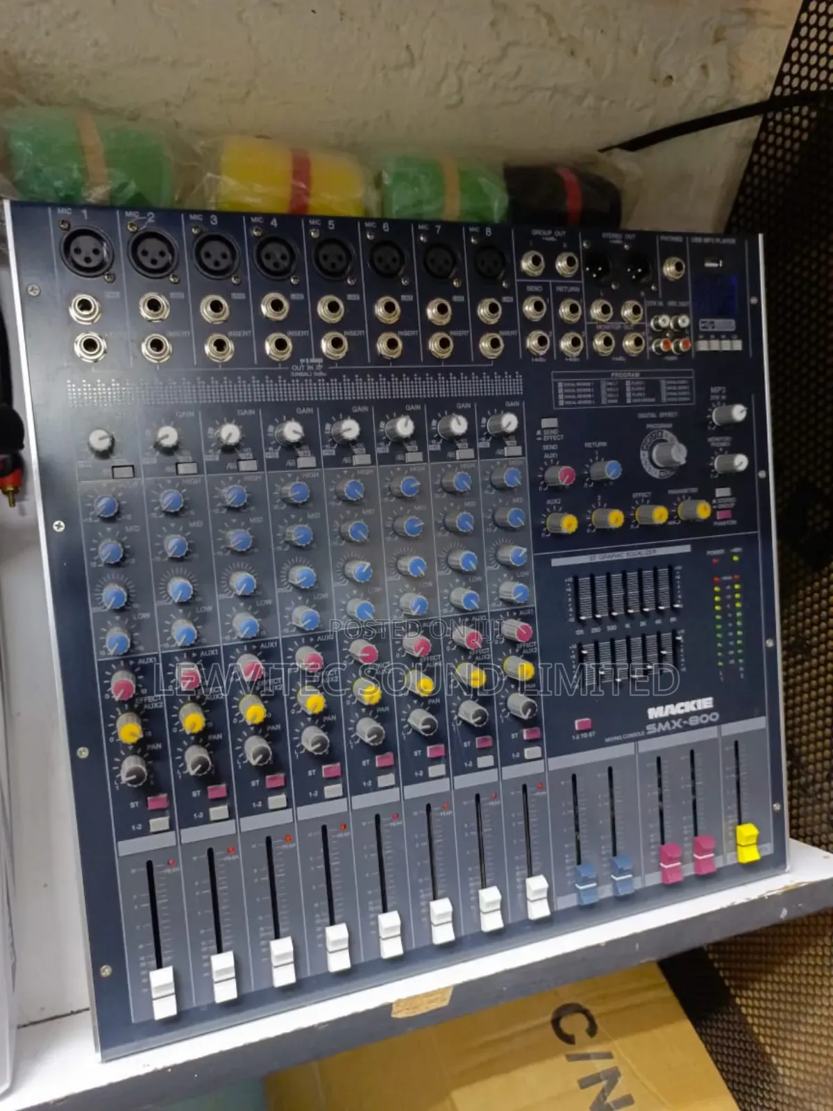 Professional 8 Channels