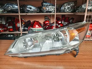 Honda Stream LHS Zenon Clear Headlight With Comp Bulbs