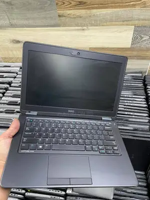 Laptop Dell Latitude 12 7250 8GB Intel Core I5 SSD 256GB