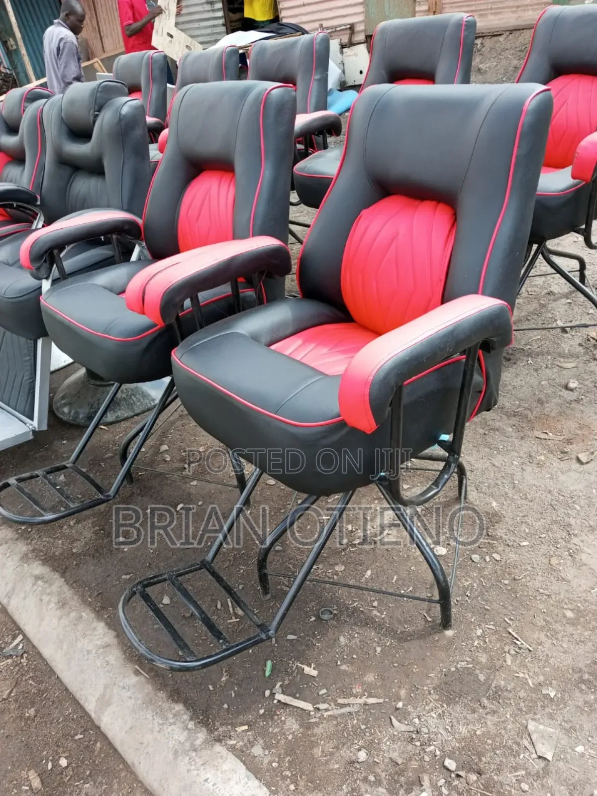 Simples Kinyozi Seats With Affordable Prices