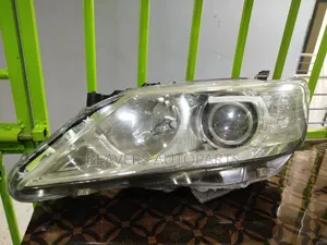 Toyota Camry 2012-2015 Headlight
