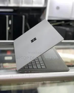 Laptop Microsoft Surface Pro 8GB Intel Core I7 SSD 256GB