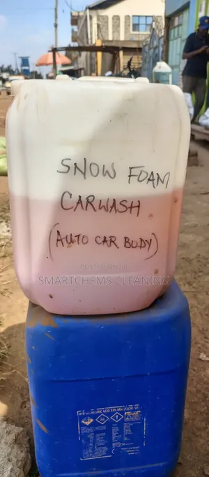 Snowfoam Carwash
