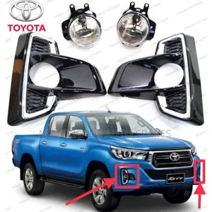 Toyota Hilux Fog Lights Kit Set