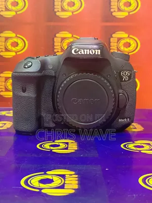 Canon 7D Mark Ii With Free 64GB