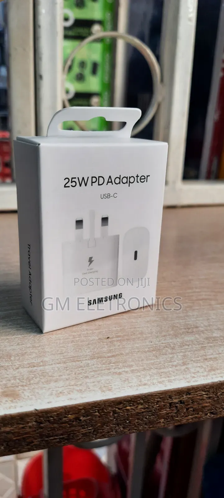 Fast Charging 25 W Type -C Power Adapter.