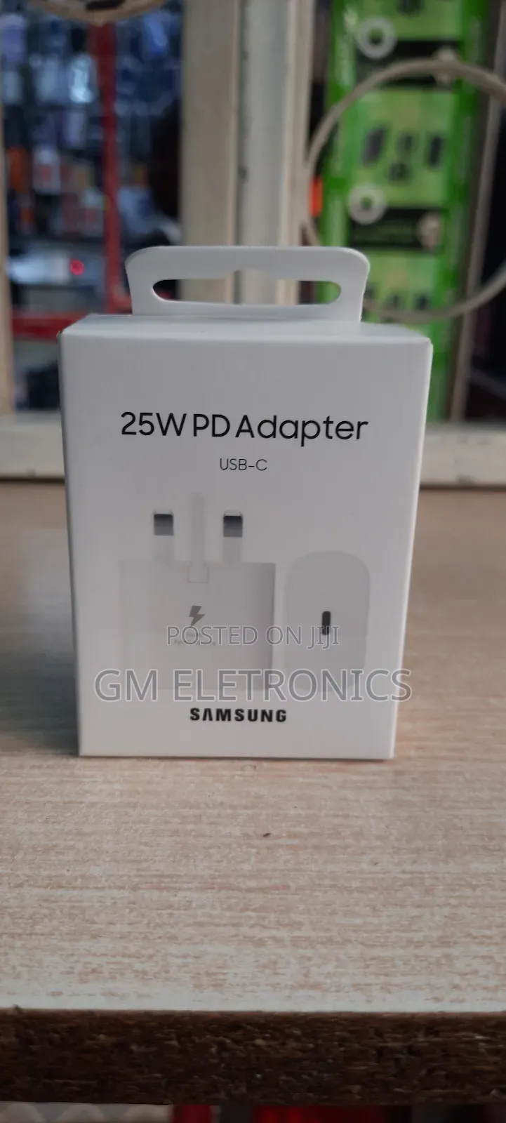 Fast Charging 25 W Type -C Power Adapter.