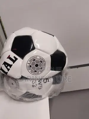 5 KWB 32 Official Size and Weigh With Tube Soccer Ball