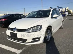 Volkswagen Golf 2017 White