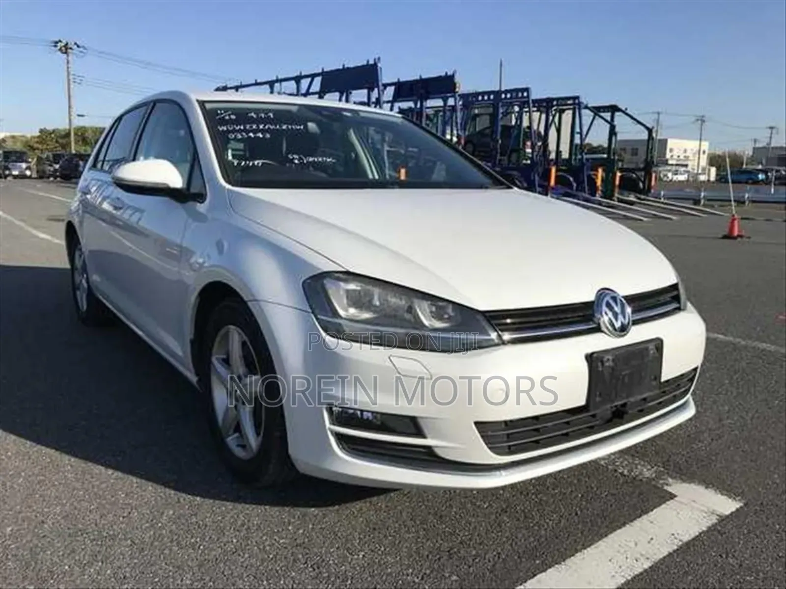 Volkswagen Golf 2017 White