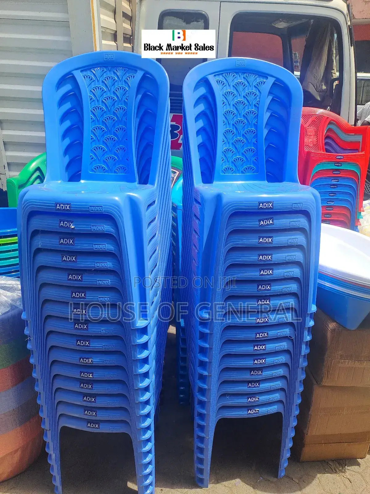 Armless Adix Chair