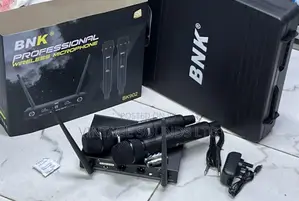 BNK BK902 UHF Dual Channel Wireless Microphone System Pair