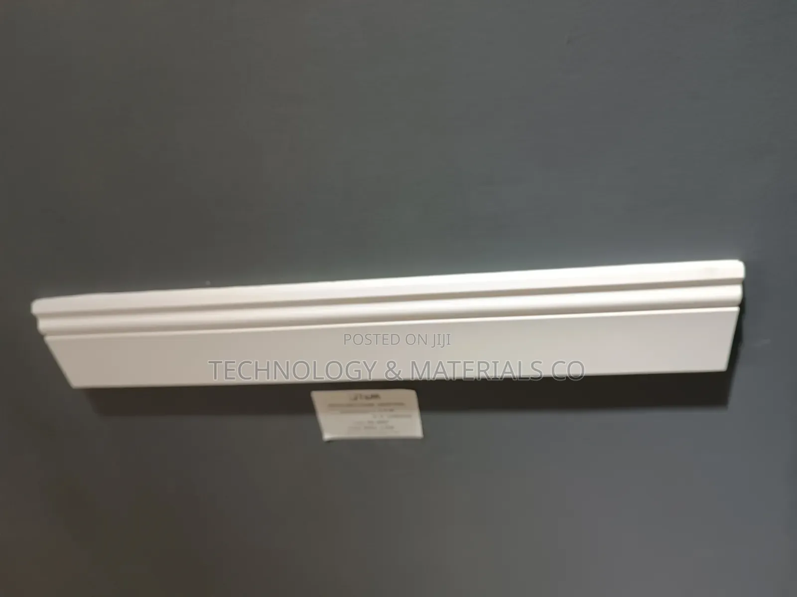 Pu Skirting 4"