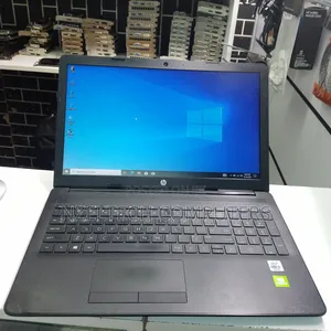 Laptop HP 15-Da2933nia 8GB Intel Core I5 SSD 1T