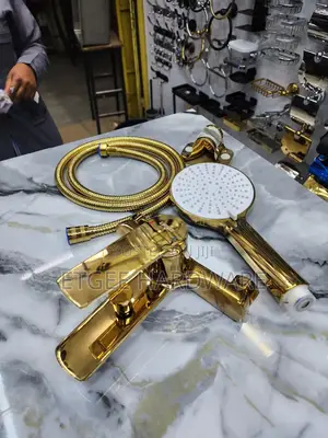 Bathtub Mixer Gold