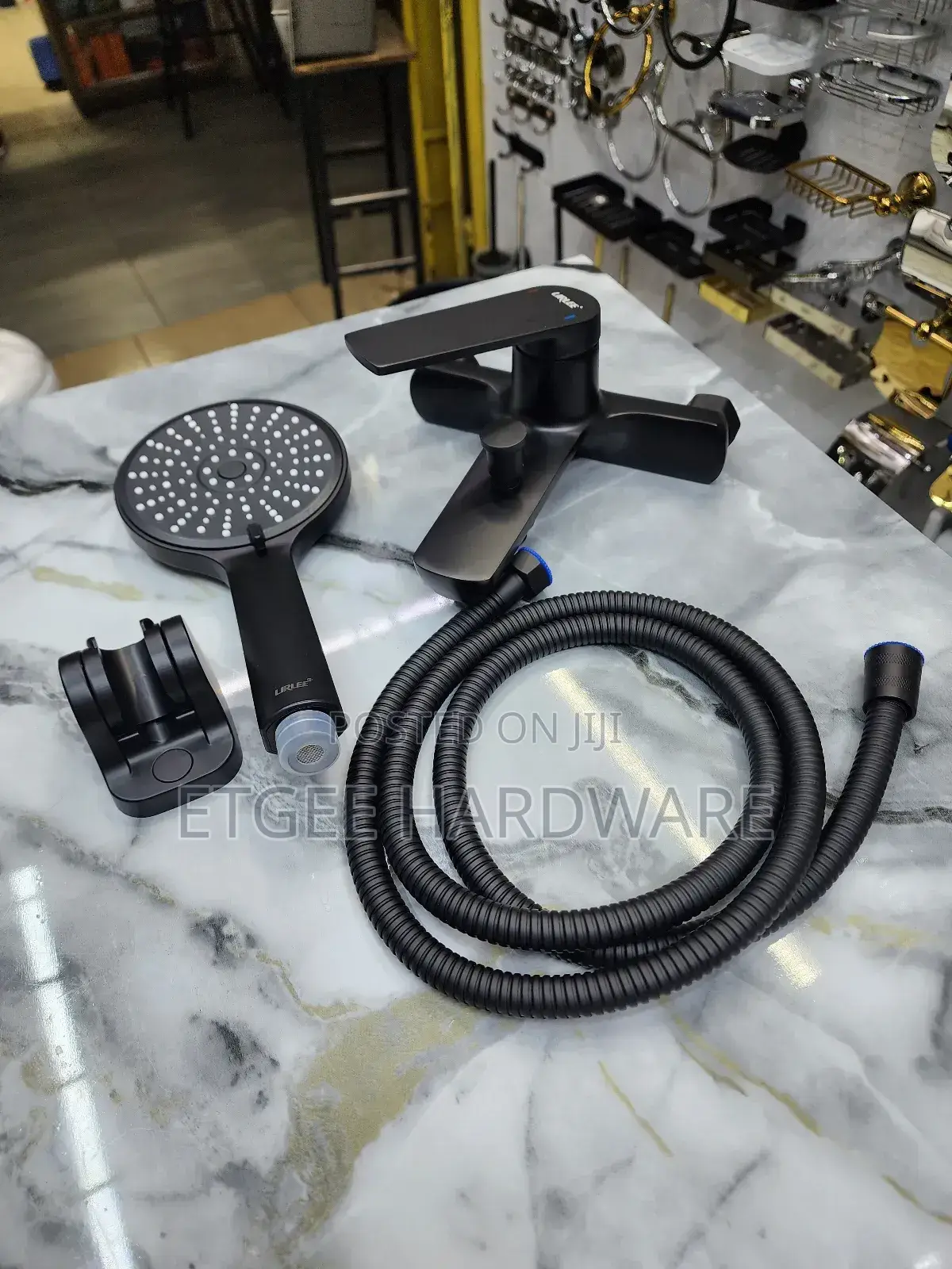 Quality Black Bathtub Mixer