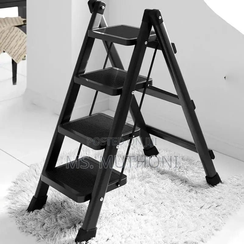 Black Sleek 4 Step Ladder