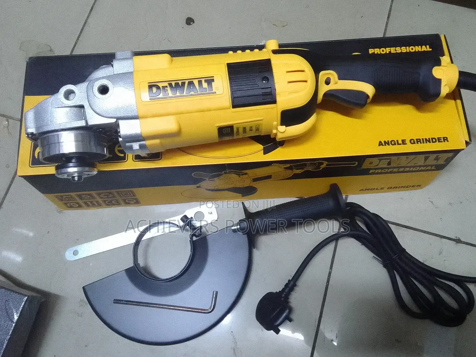 Dewalt Angle Grinder 9"/ Angle Grinder