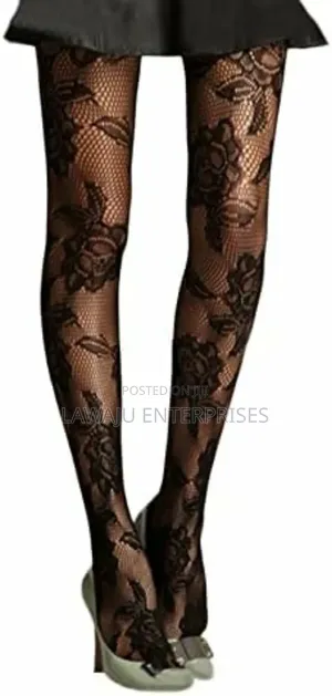 Rose Pattern Fishnet Stockings