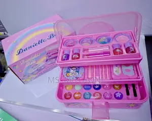 Danielle Bell Big Size Make Up Kit