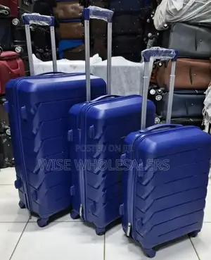 * 3 In 1 Fibre Luxurious Suitcase Briefcase Travel Bag*