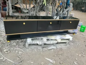 Tv Cabinet / Tv Stand (6ft)