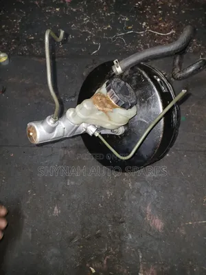 Brake Booster Plus Master Cylinder Toyota Corolla