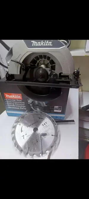 7inch Makita Circular Saw