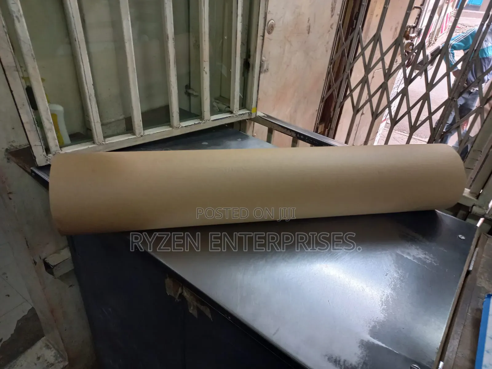 Brown Paper Roll 30 Inch