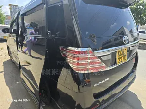 Toyota Alphard 2013 Black