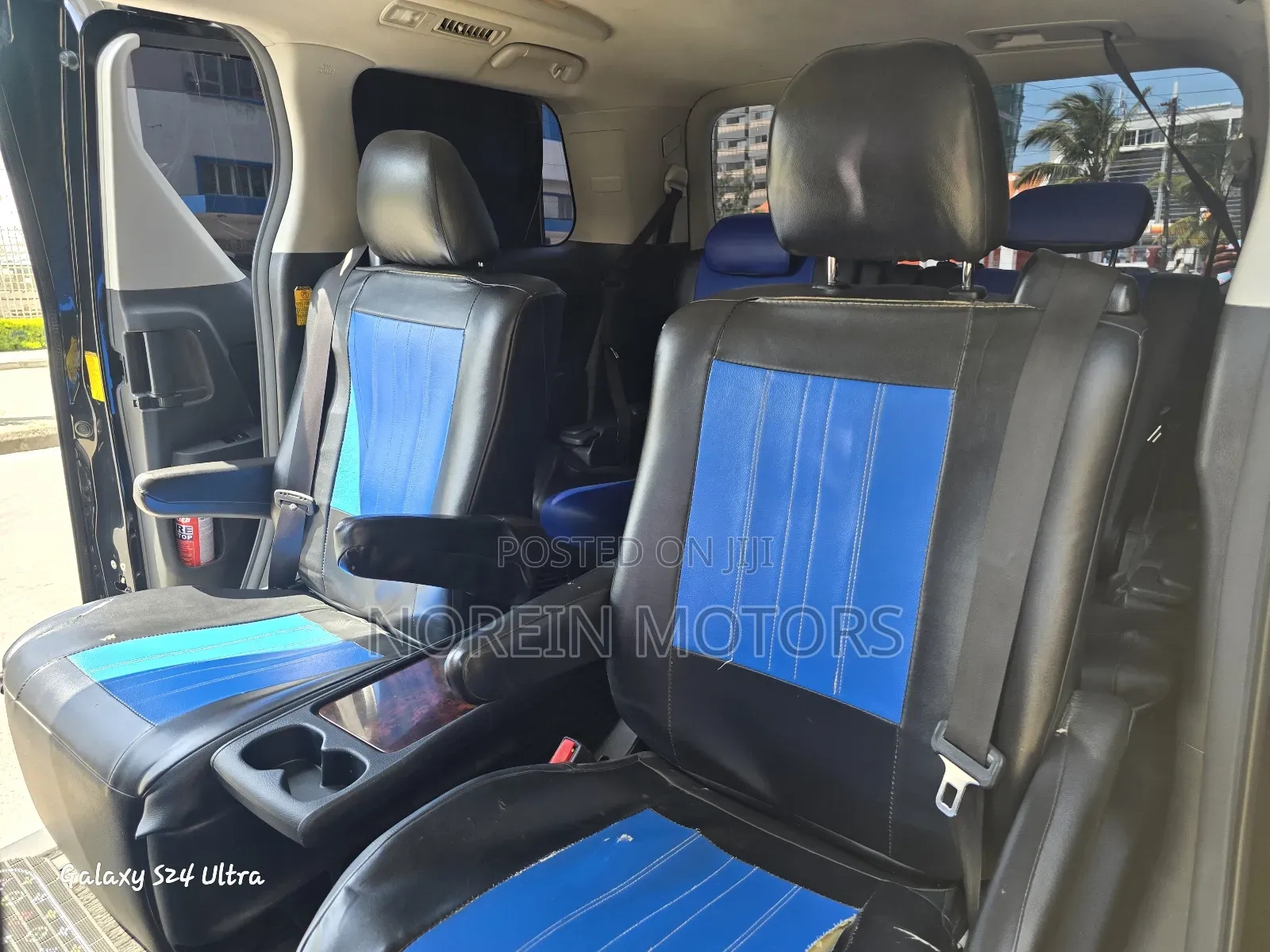 Toyota Alphard 2013 Black