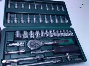 46pcs Ratchet Socket With Wrench