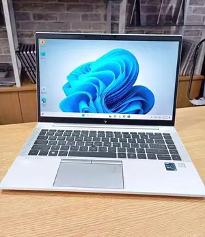 Laptop HP EliteBook 840 G8 16GB Intel Core i5 SSD 512GB