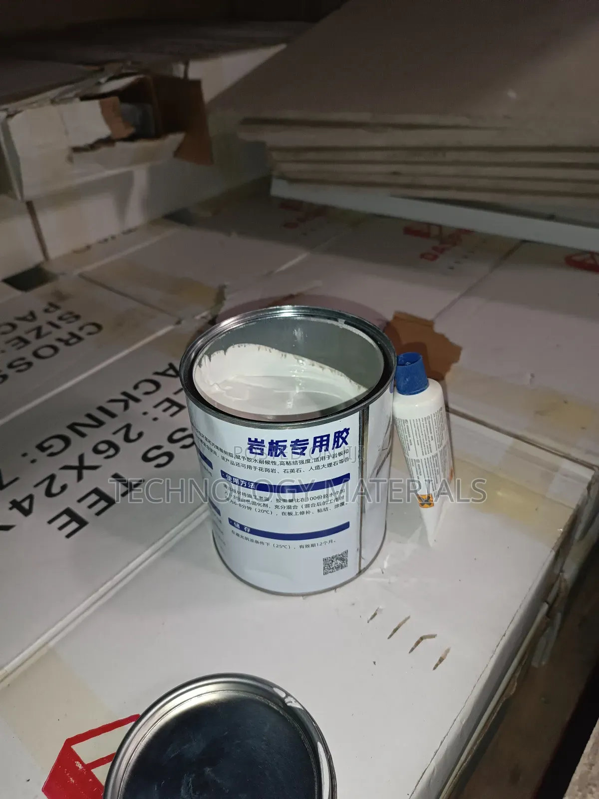 White Sintered Stone Glue